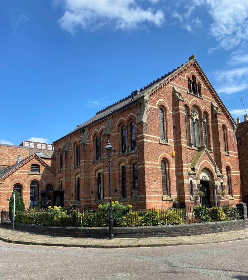 Luxury Chapel Apartment Within City Walls 체스터 외부 사진